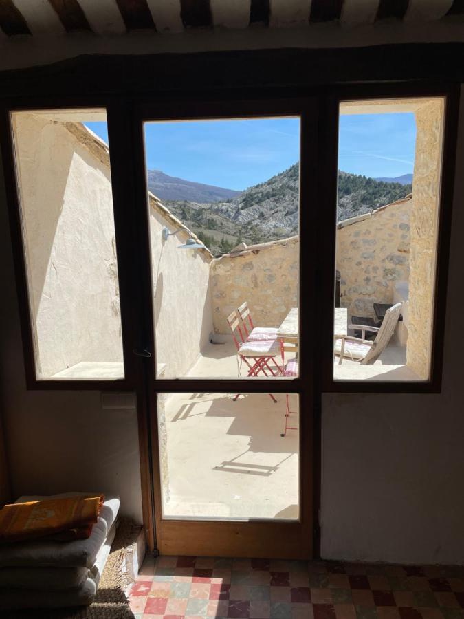 La Maison De Vergol Montbrun-les-Bains Εξωτερικό φωτογραφία